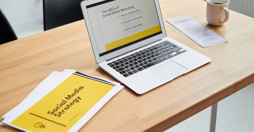 How to Choose the Right Social Media Management Tool for Your Business